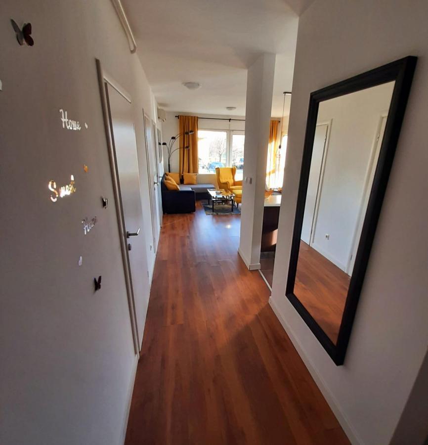 Apartman Eva Zagreb Apartment ภายนอก รูปภาพ