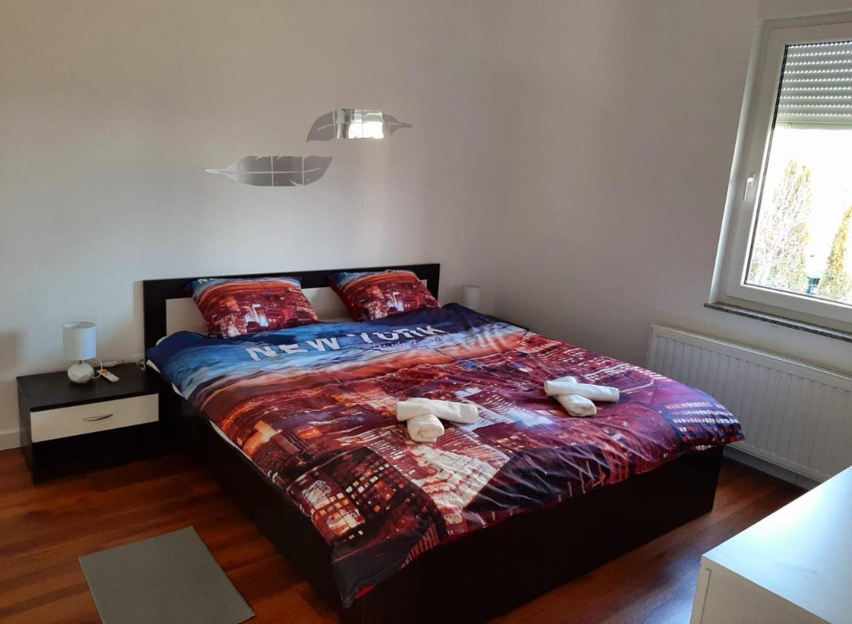 Apartman Eva Zagreb Apartment ภายนอก รูปภาพ